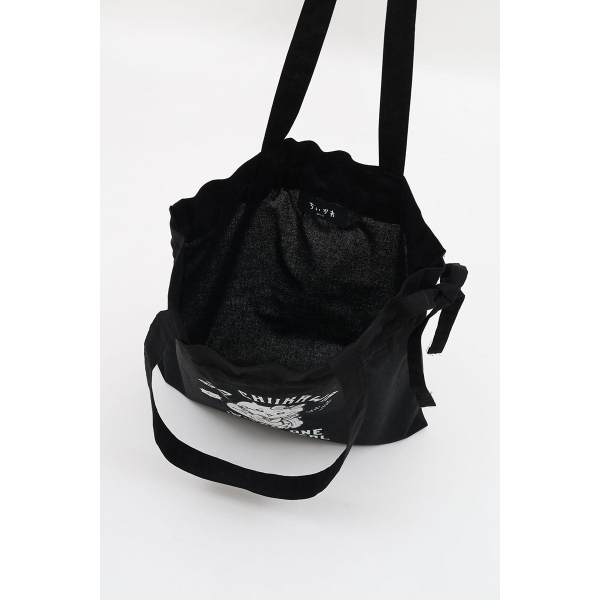 吉伊卡哇 魔法吉伊卡哇 托特包 BAD CHIIKAWA 黑色