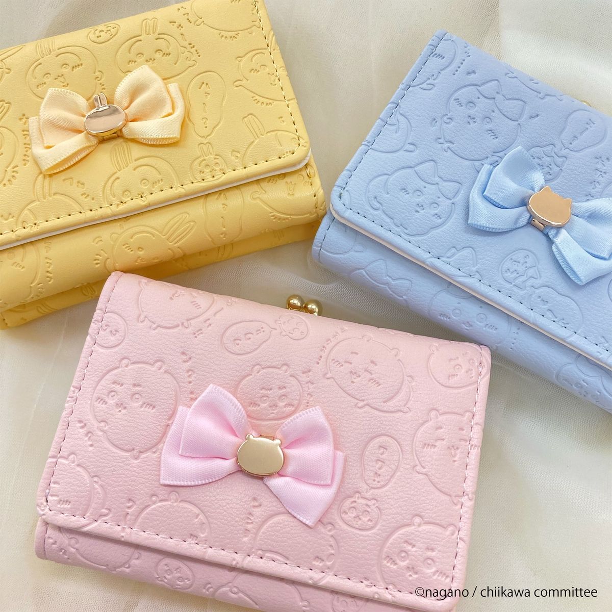 Chiikawa Wallet with snap closure and satin ribbon (Usagi)