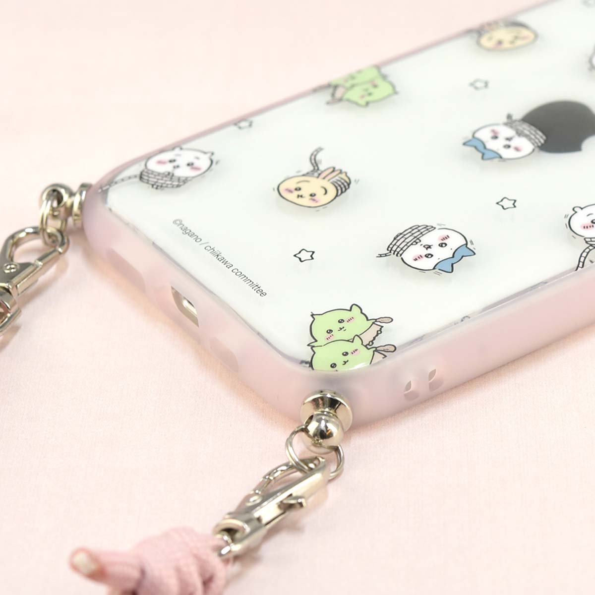 ちいかわ IIIIfit Loop iPhone対応 ケース(総柄)