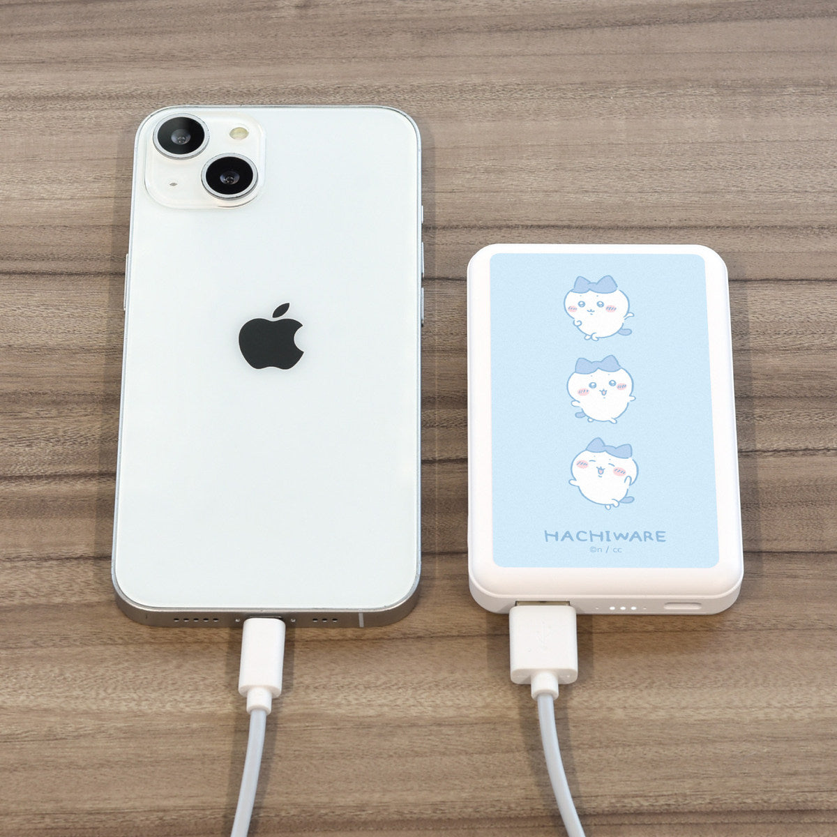 吉伊卡哇 MagSafe适用 兼容无线充电器 5000mAh (哈奇喵)