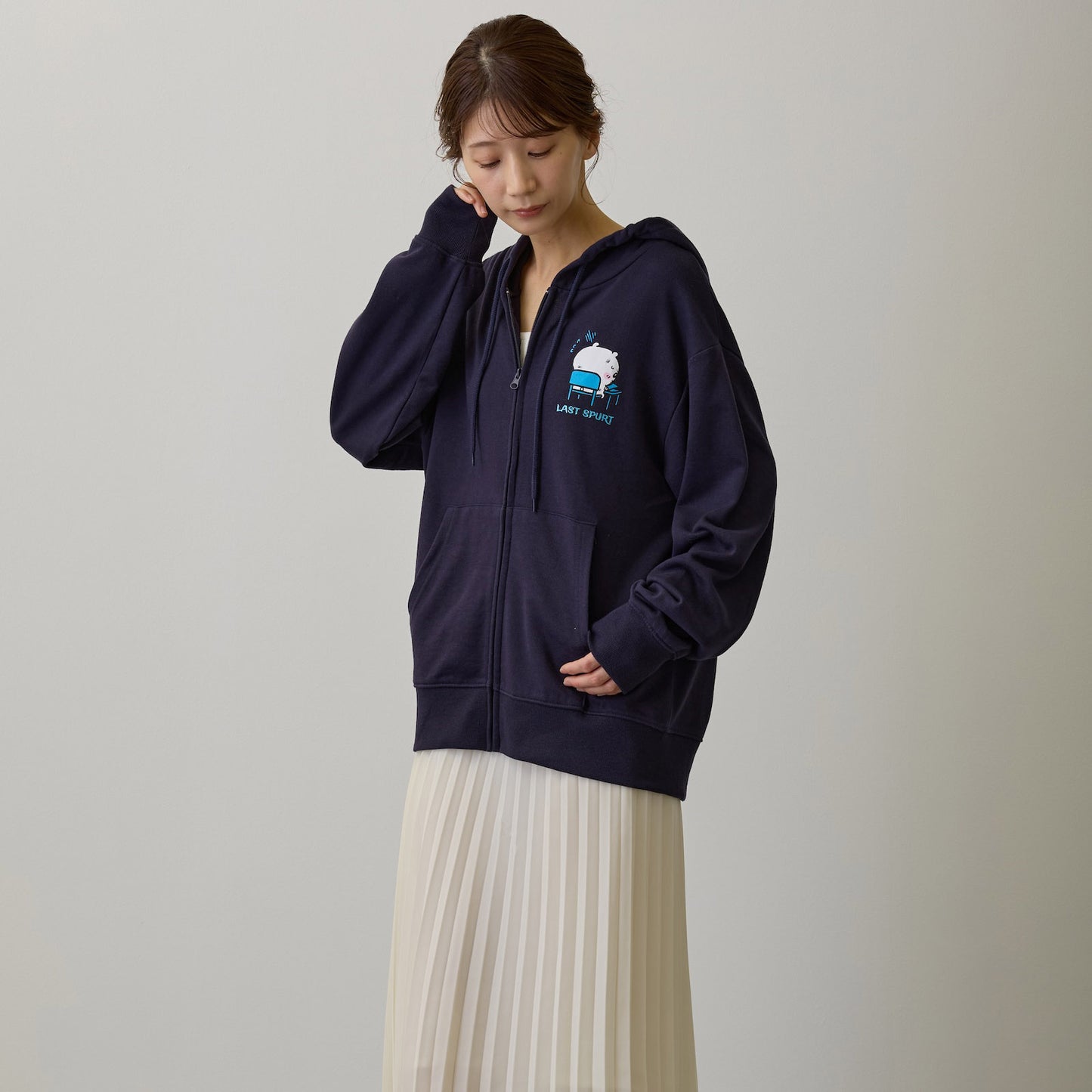 ちいかわ ZIPパーカー 試験だ ネイビー