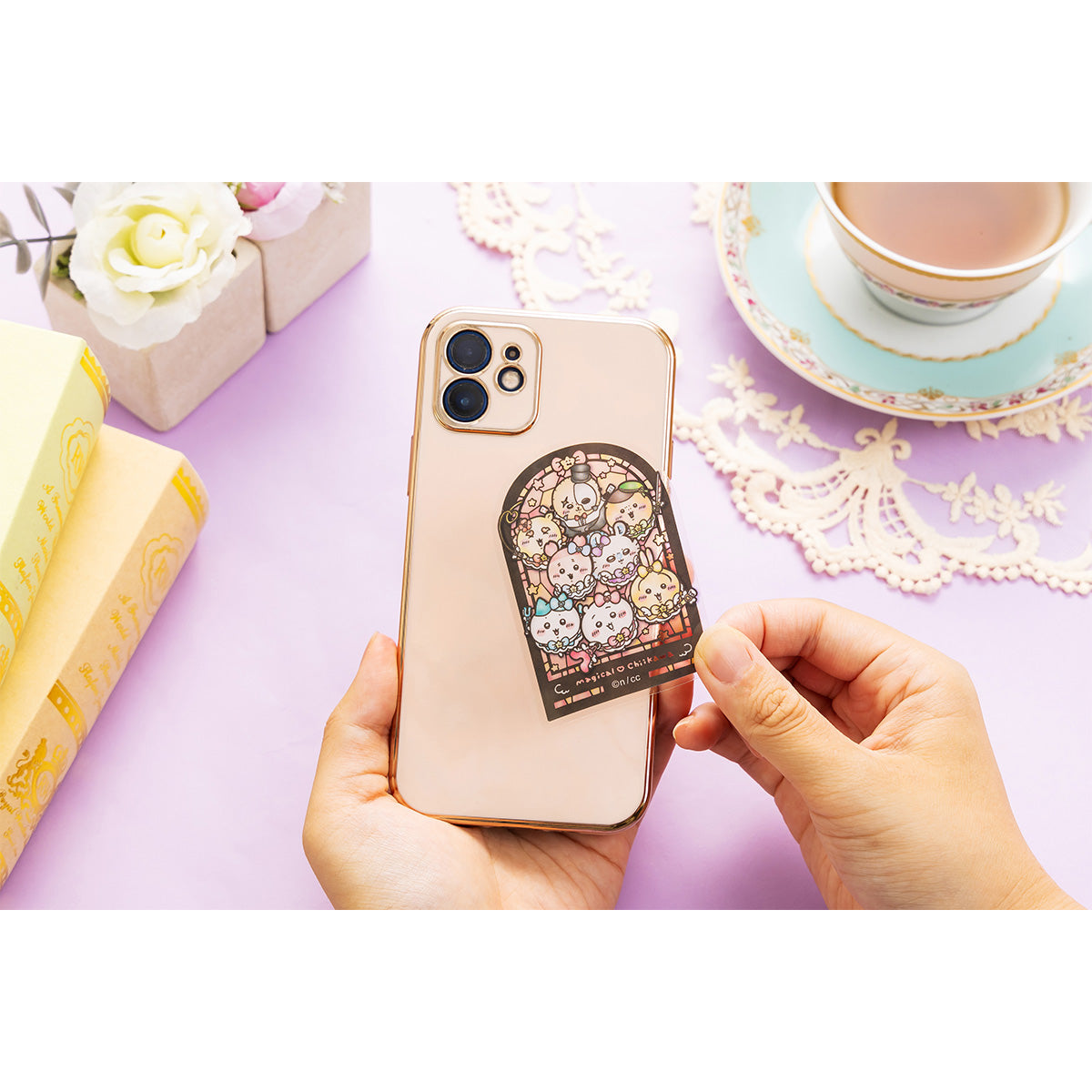 ちいかわ まじかるちいかわ ステンドグラス風スマホに貼れるサイズのステッカー(大集合)