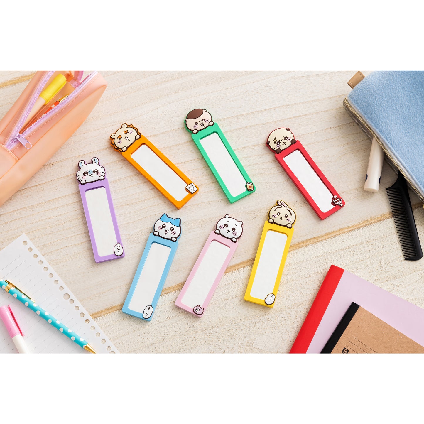 Chiikawa Stick Mirror (Rakko)