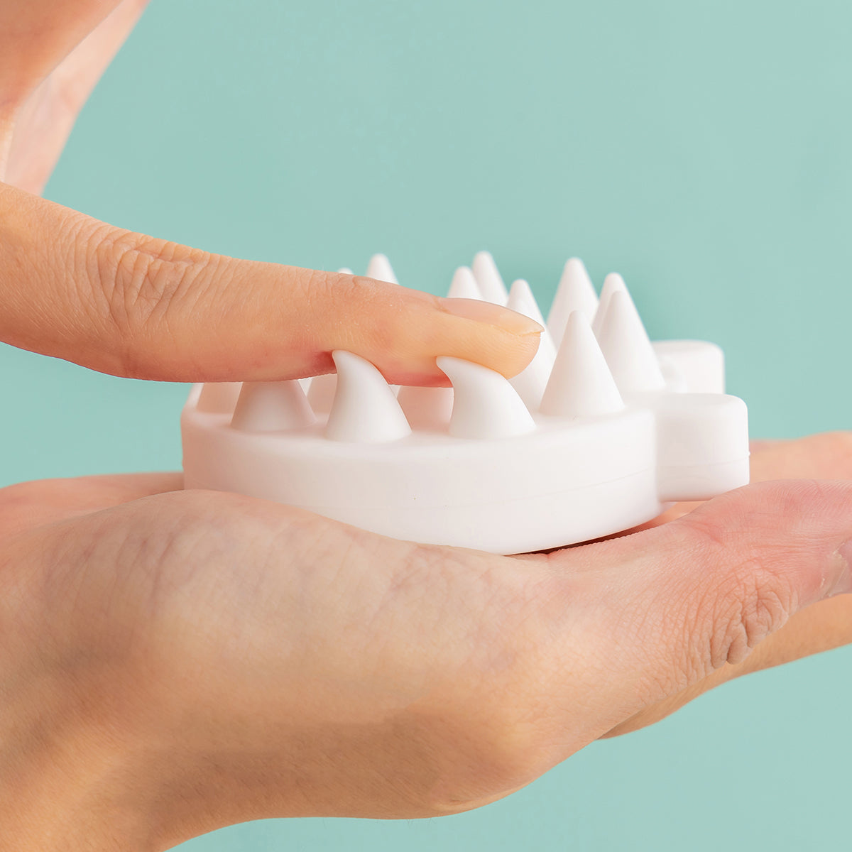 Chiikawa Shampoo Brush (Usagi)