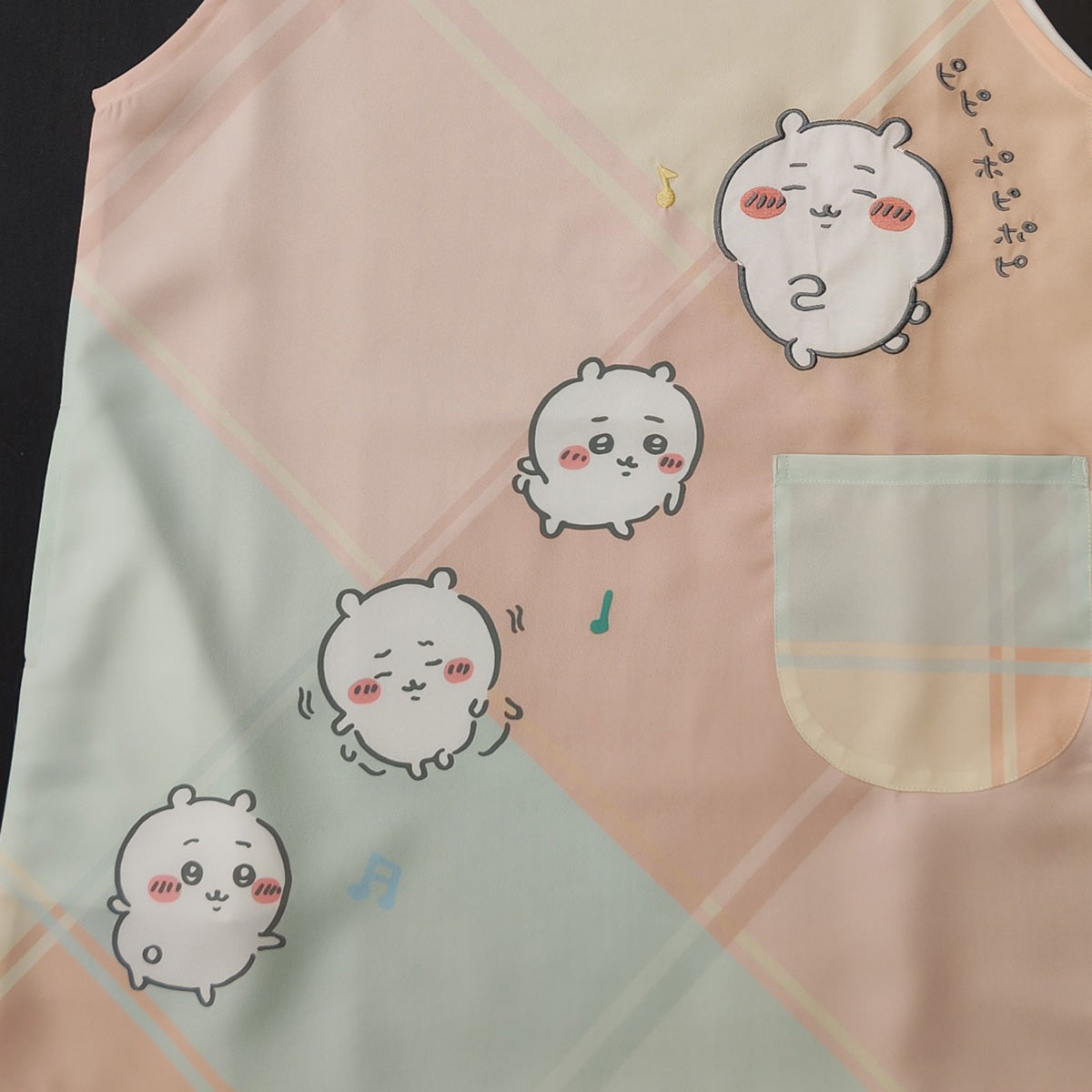Chiikawa Energetic Apron