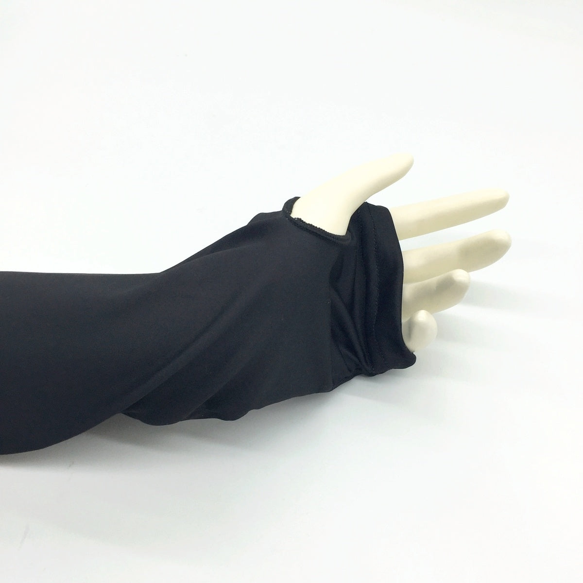 Chiikawa Arm Cover (One-point Chiikawa)