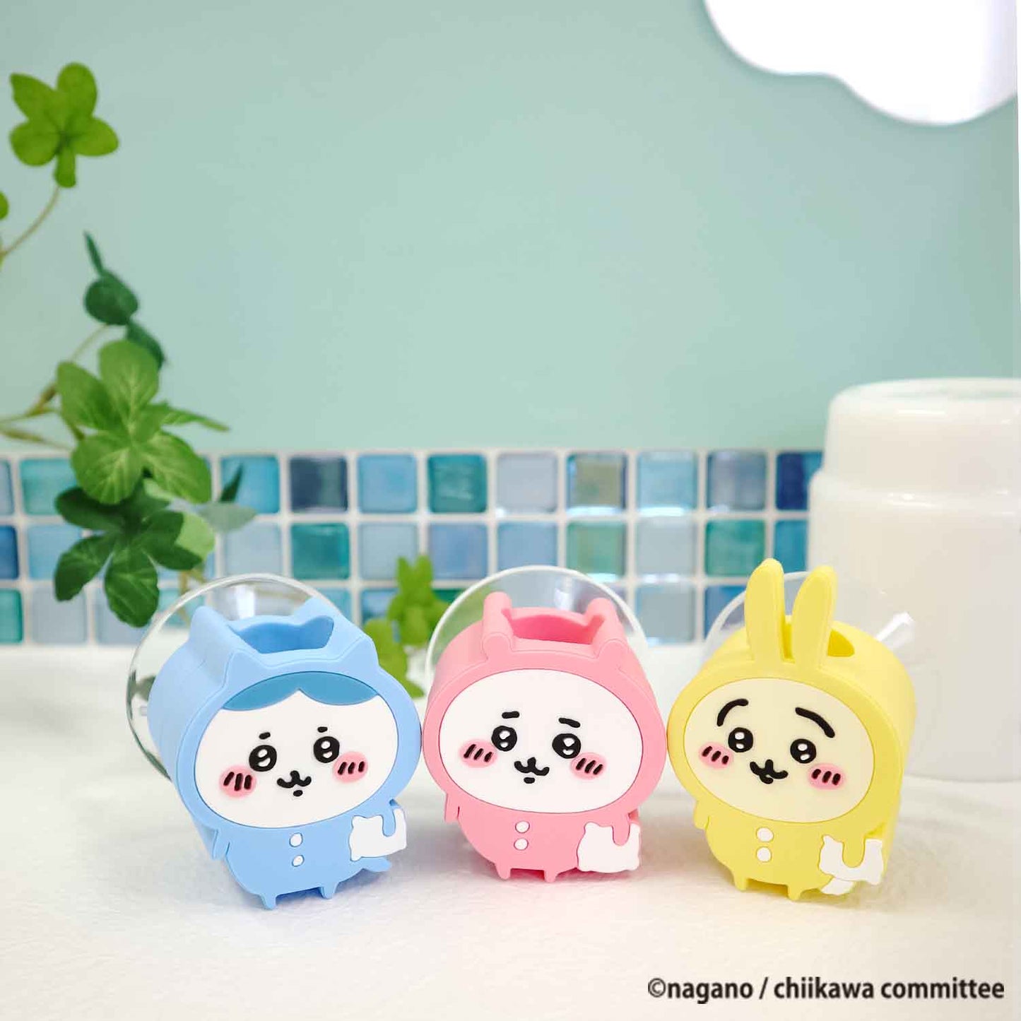 Chiikawa Toothbrush Stand (Hachiware Pajama Party)