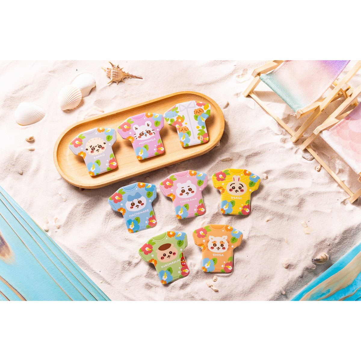 Chiikawa Shisa's Souvenir Shop Trading T-Shirt Shaped Button Badge (All 8 Types)