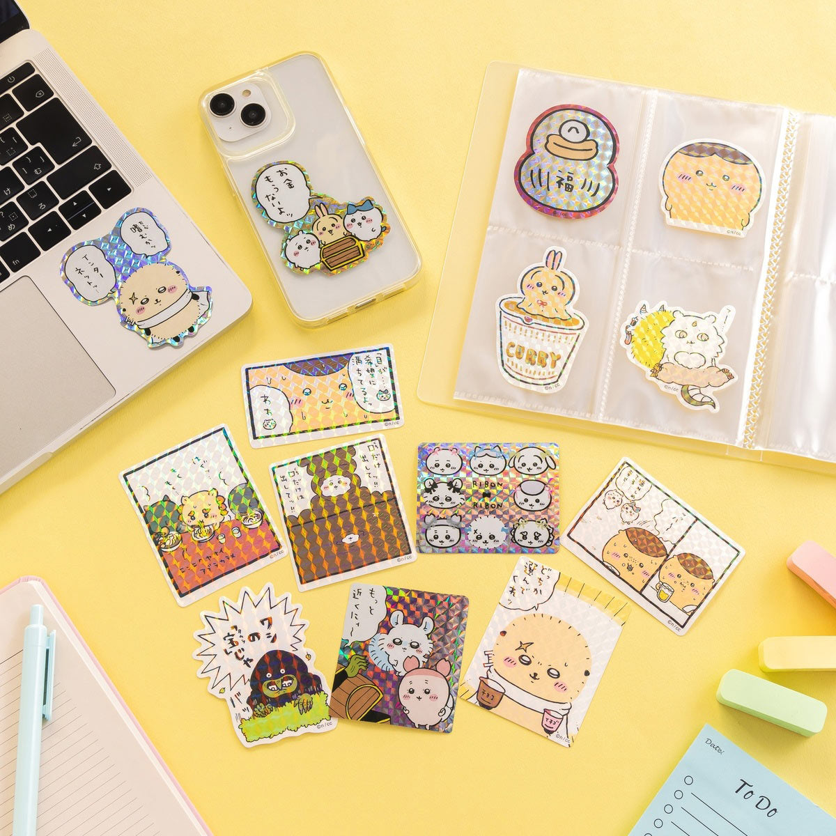 Chiikawa Smartphone-sized Hologram Sticker (Anoko & Dekatsuyo)