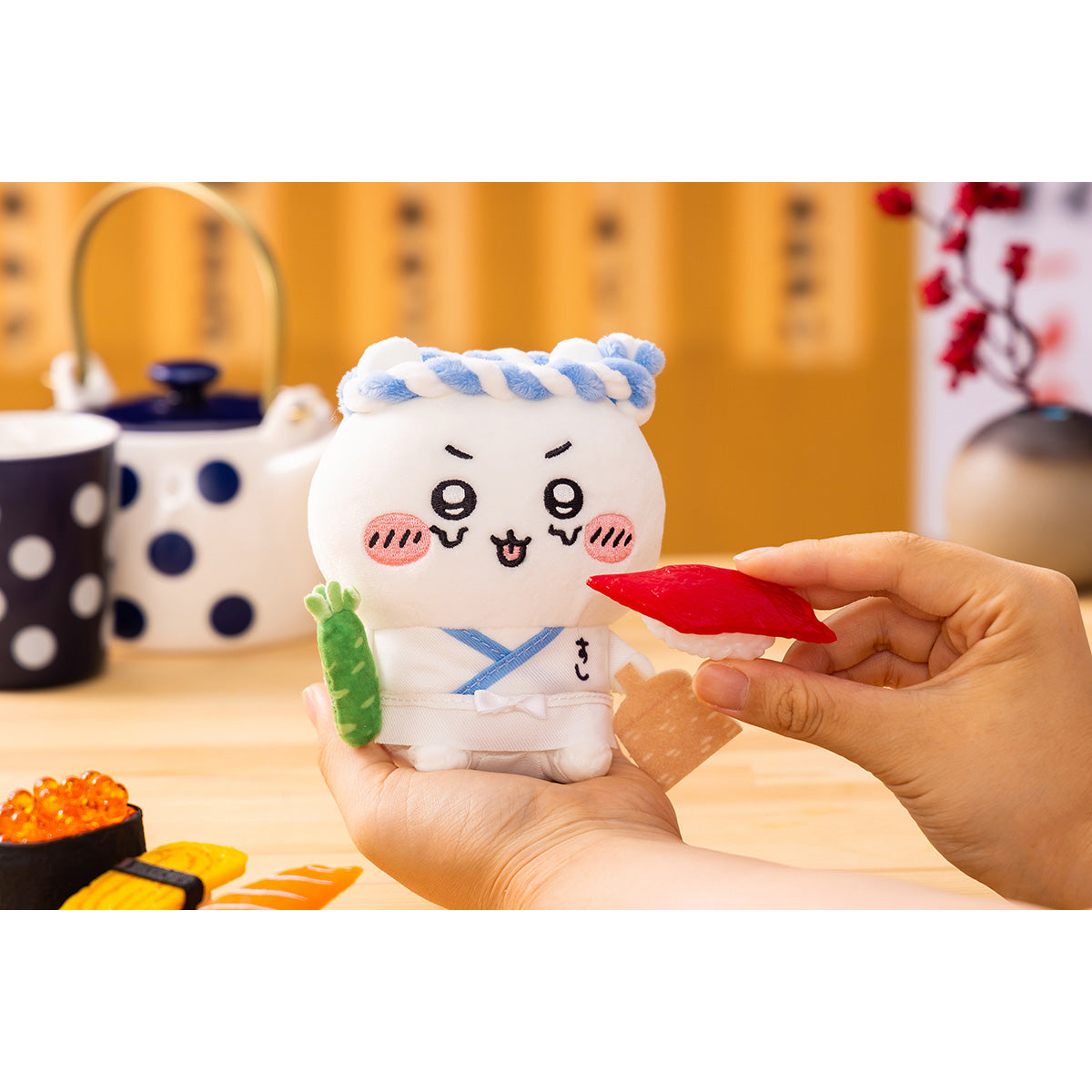 Chiikawa Chiikawa Sushi Sitting Mini Plush (Hachiware)