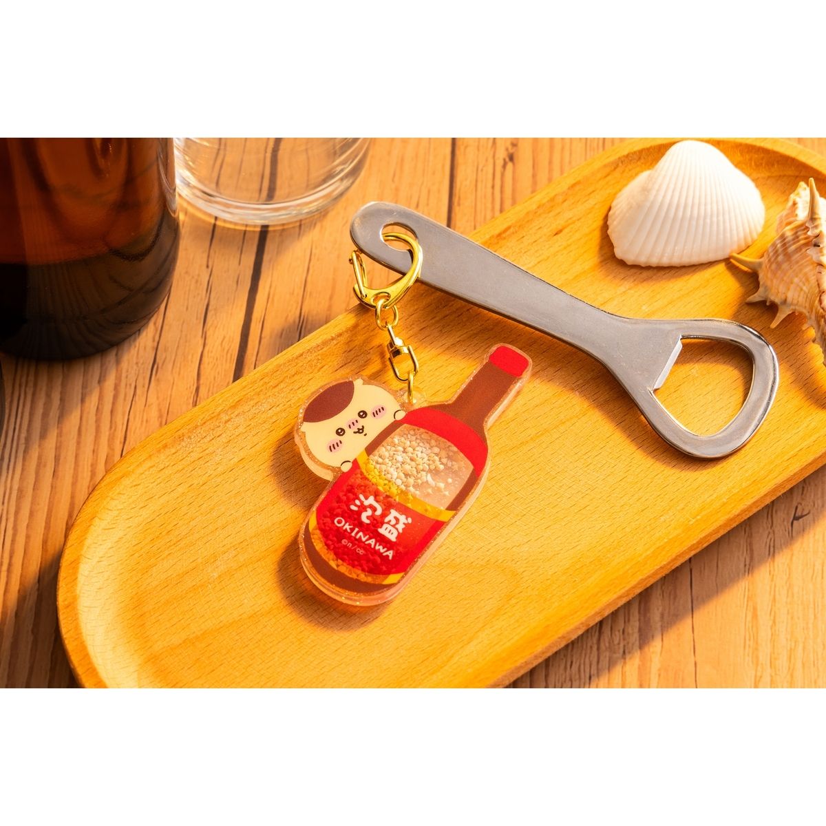 Chiikawa Shisa's Souvenir Shop Shaker Keychain (Momonga)