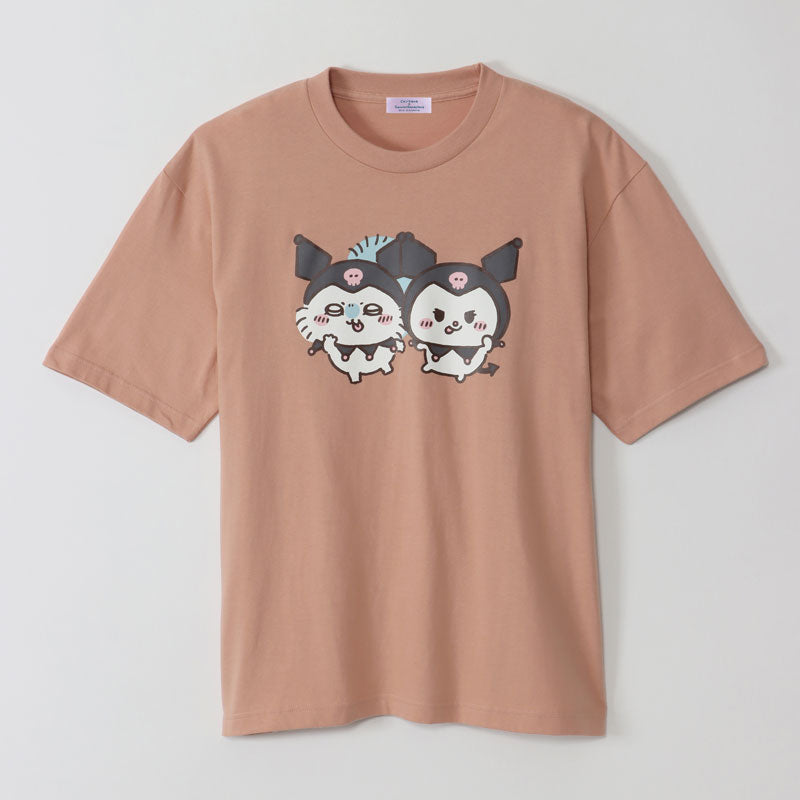 Chiikawa × Sanrio Characters Big T-Shirt Momonga × Kuromi Dusty Pink