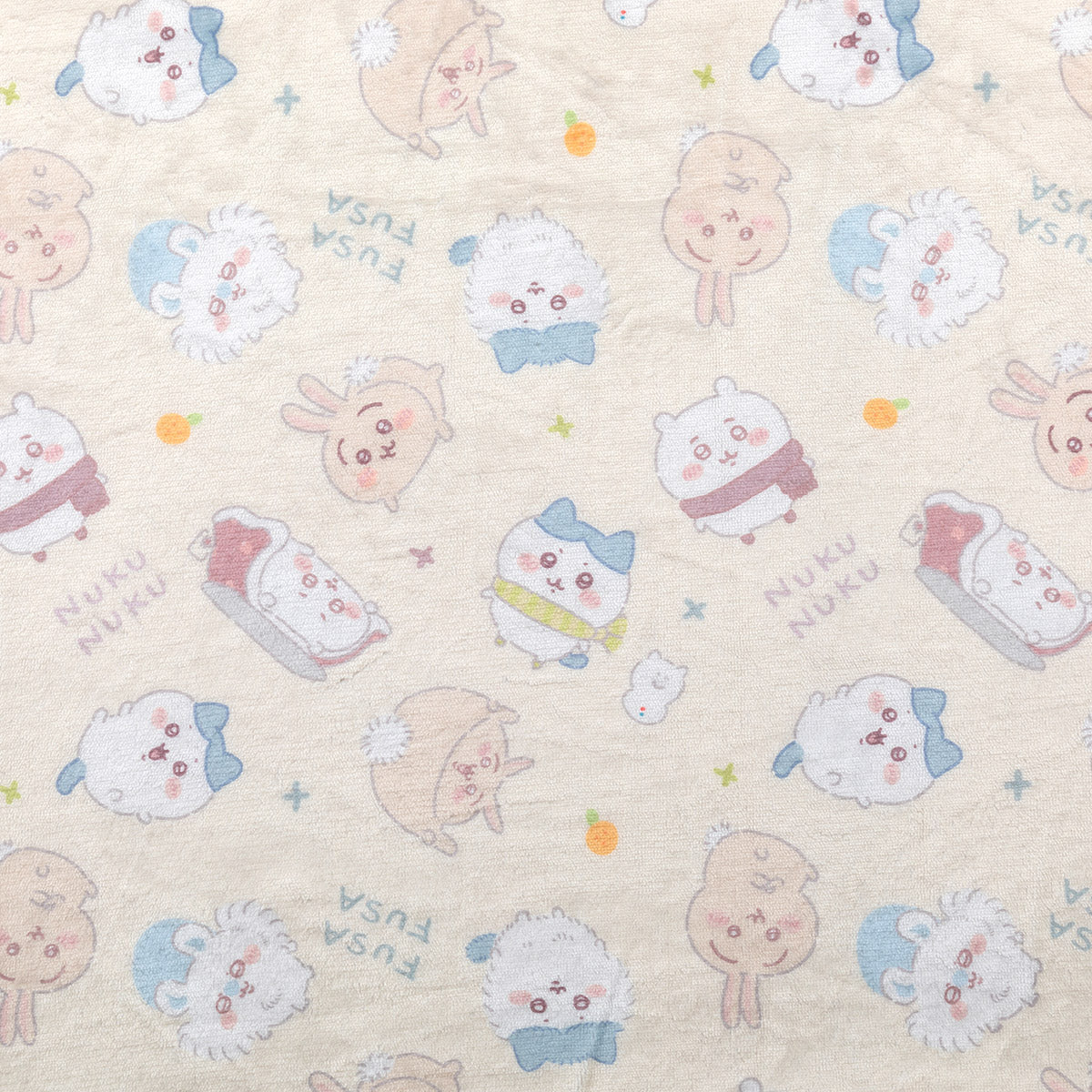 ちいかわ あったか大きめ毛布ブランケット(アイボリー)