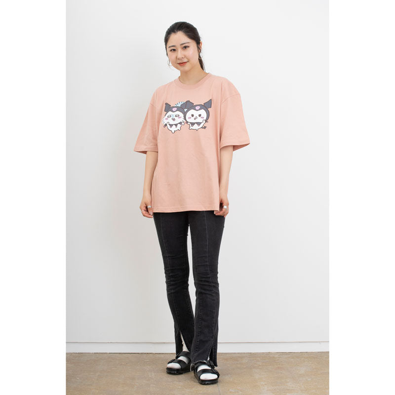 Chiikawa × Sanrio Characters Big T-Shirt Momonga × Kuromi Dusty Pink