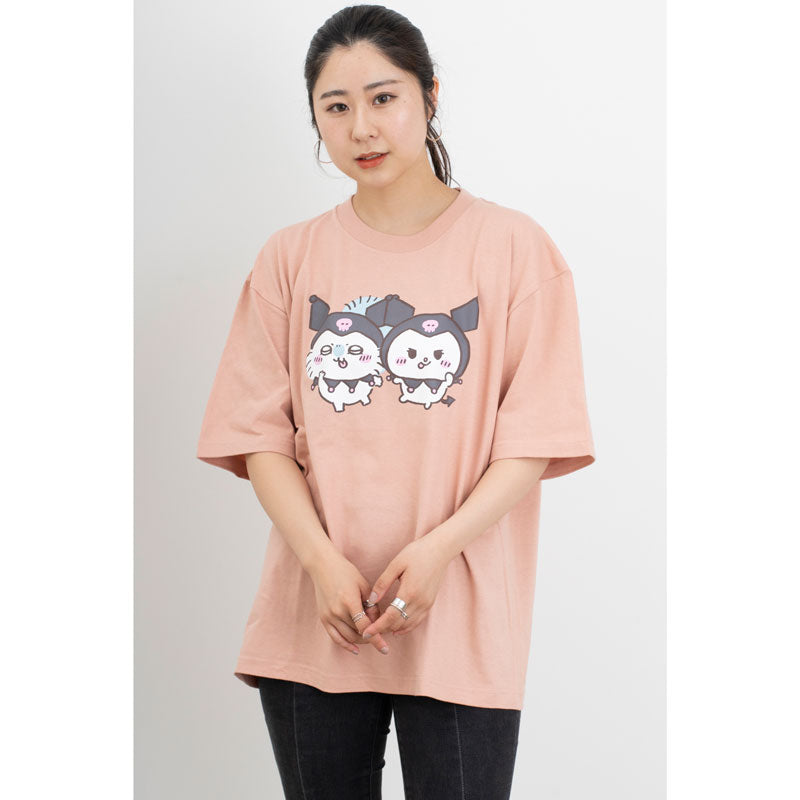 Chiikawa × Sanrio Characters Big T-Shirt Momonga × Kuromi Dusty Pink