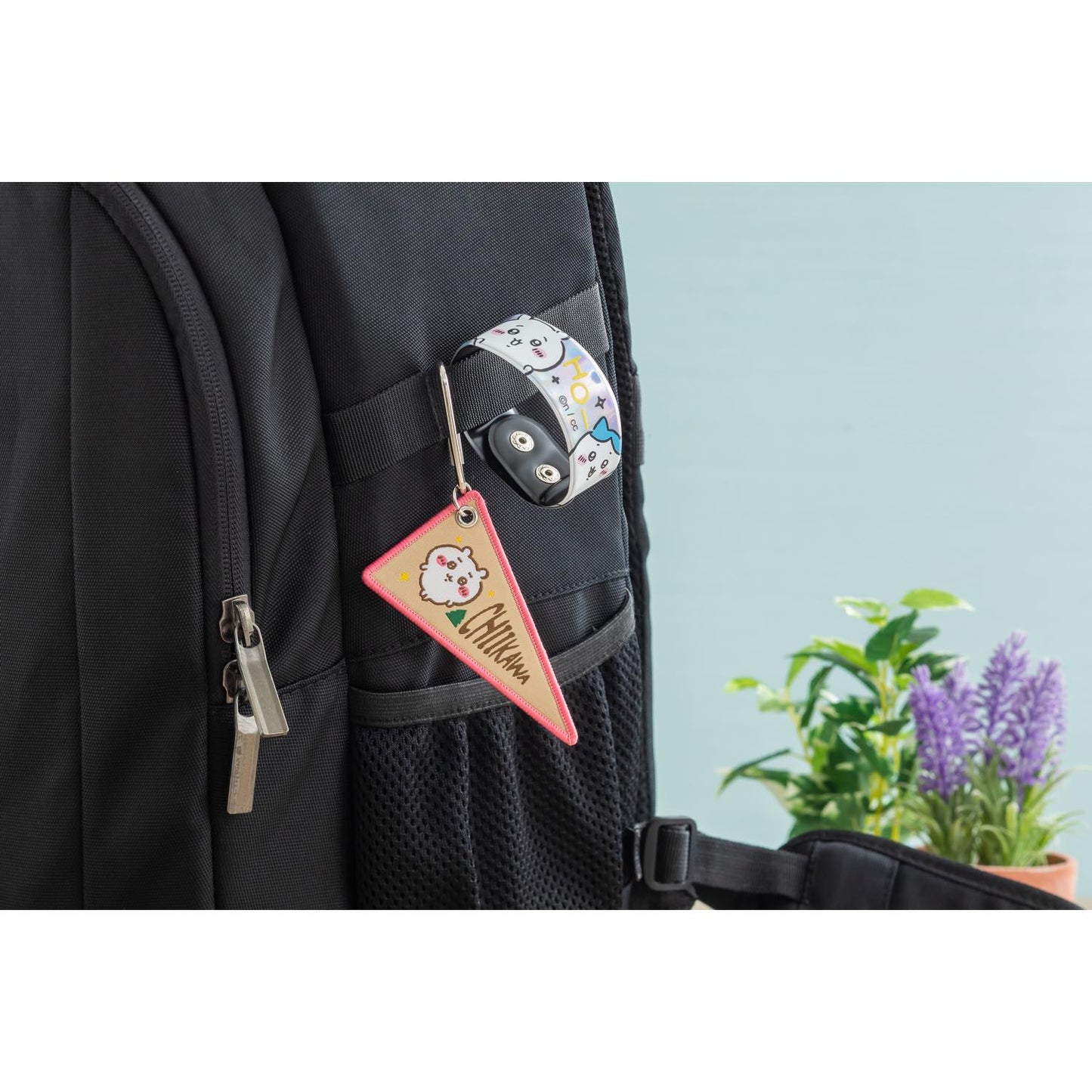 Chiikawa Go Camping! Woven Flag Key ring (Chiikawa)