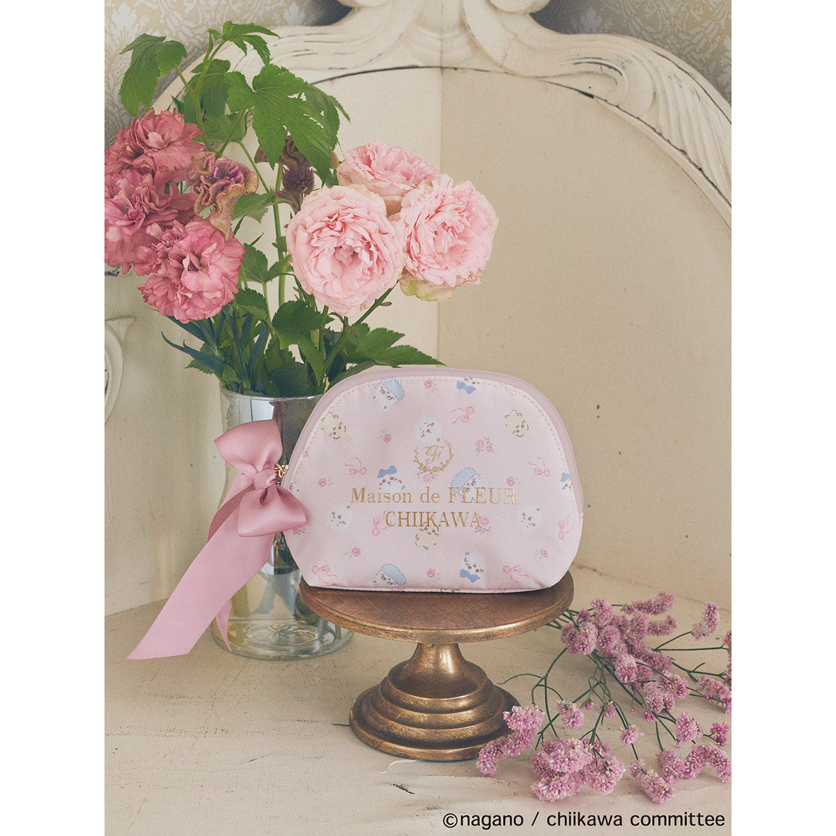 [Pre-order] Chiikawa Maison de FLEUR All-Over Pattern Round Pouch