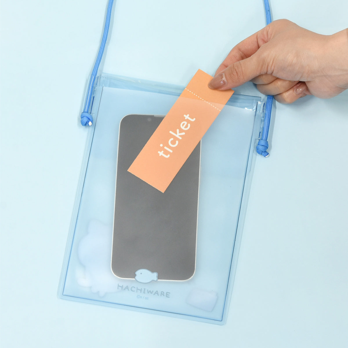 치이카와 IIIIpocket Clear 스마트폰 파우치 (하치와레)