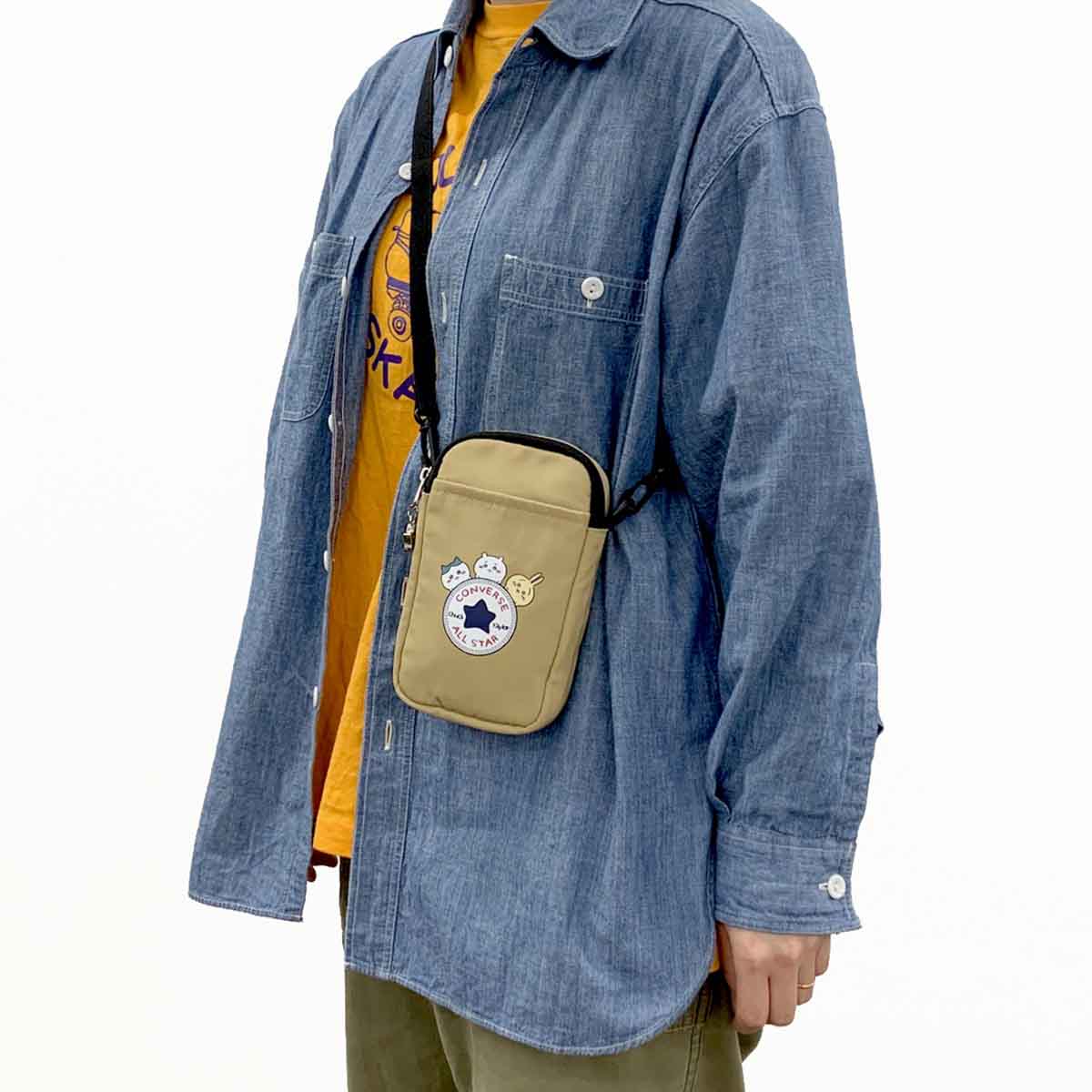 Chiikawa x Converse Mobile Shoulder (Beige)