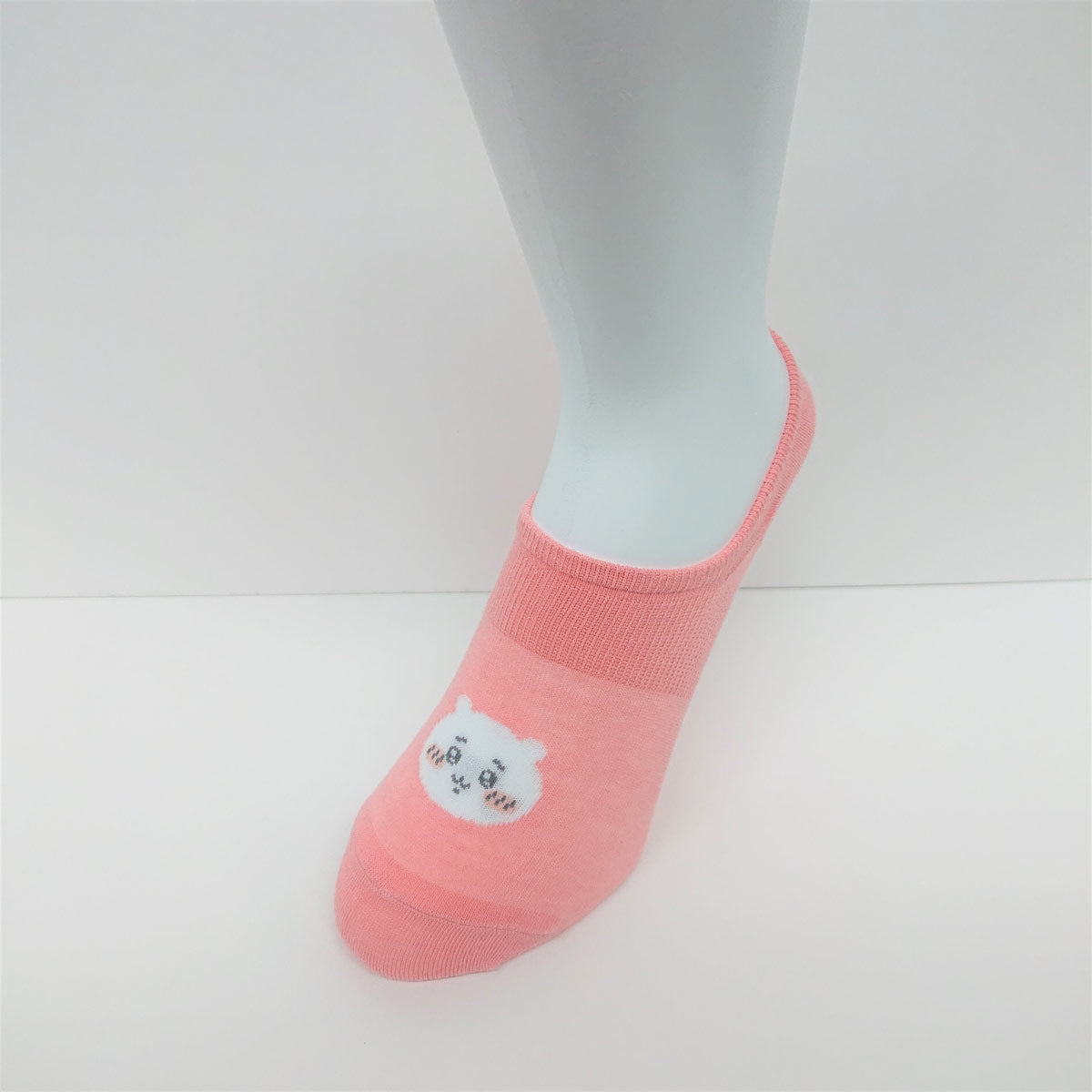 Chiikawa Kokopita Sneaker-Length Socks (Chiikawa Salmon Pink)