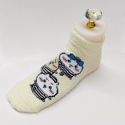 Chiikawa Fluffy Sneaker-Length Socks (Prison Cream) Women's