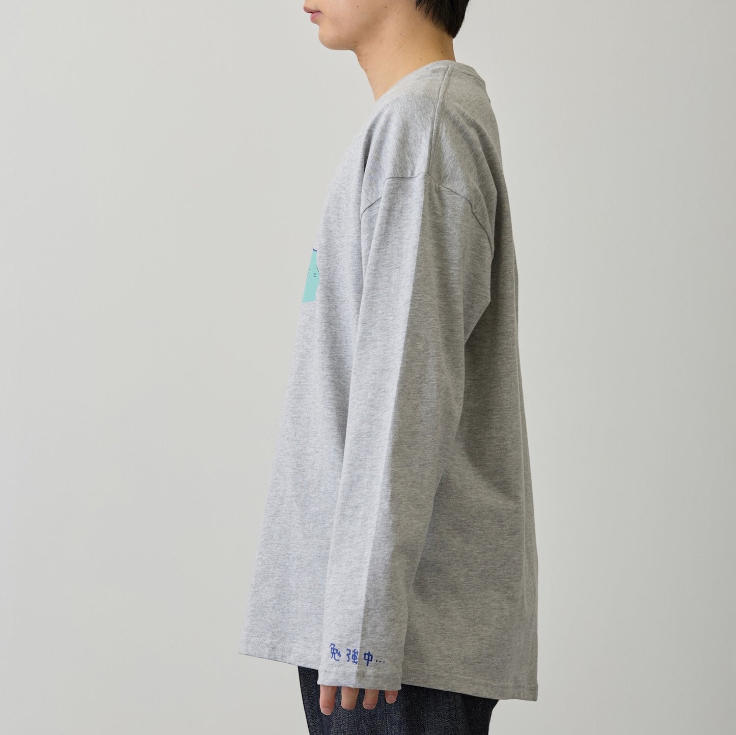 ちいかわ 長袖Tシャツ 試験勉強 アッシュ