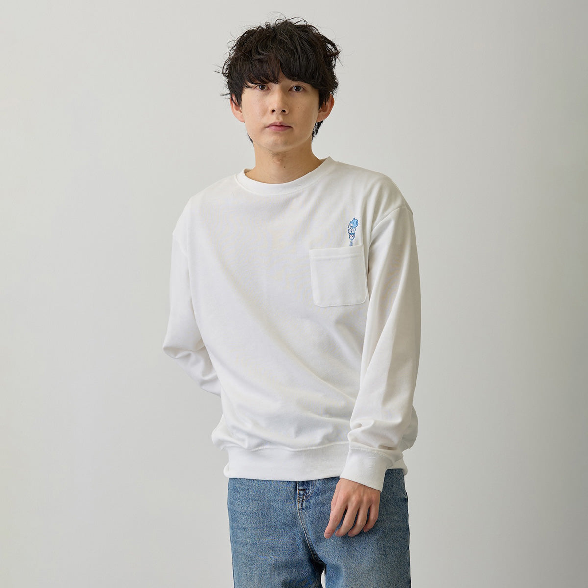 Chiikawa Sweatshirt "Piggyback Jump" White