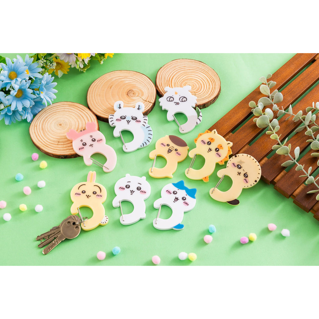 Chiikawa Die-Cut Acrylic Carabiner (Momonga)