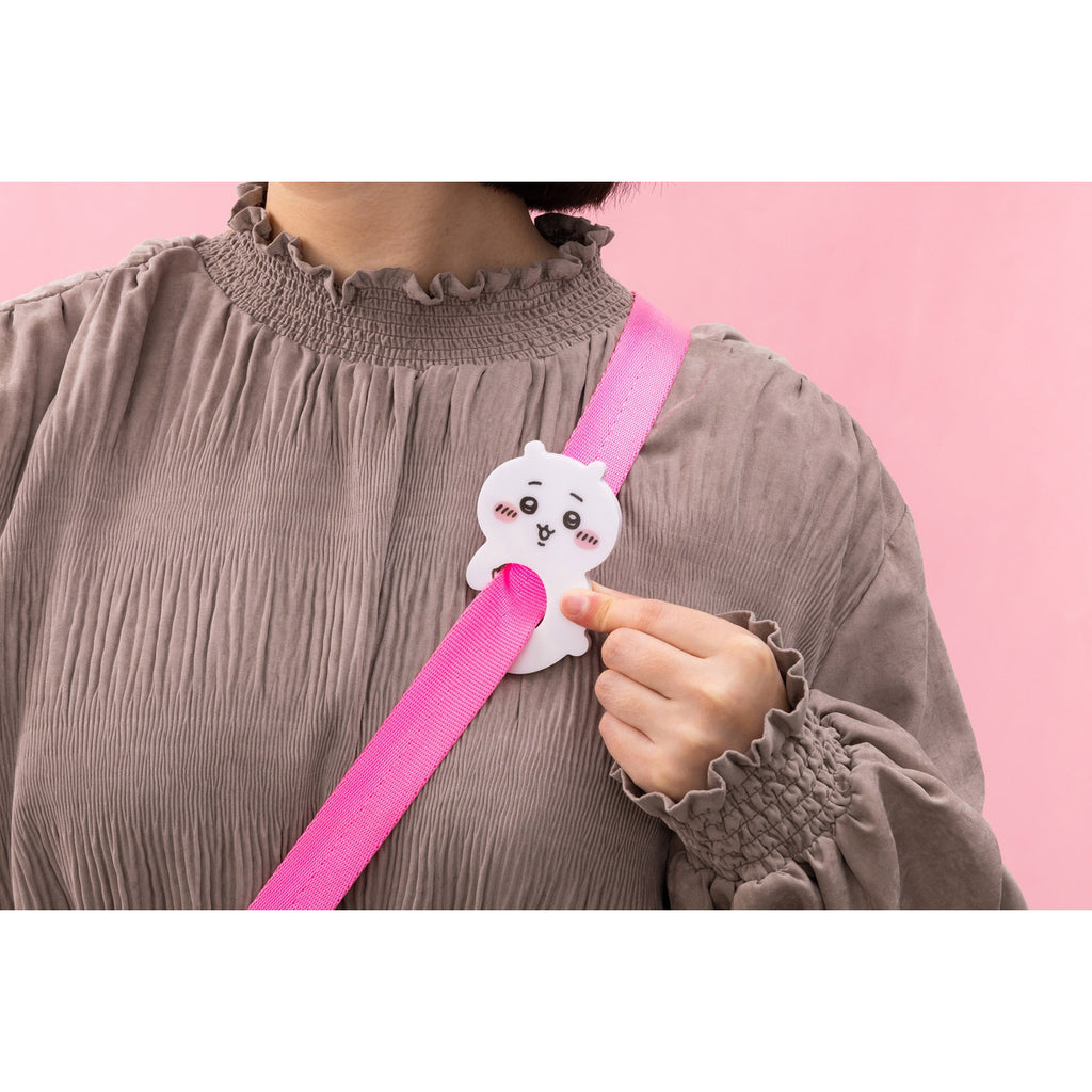 Chiikawa Die-Cut Acrylic Carabiner (Momonga)