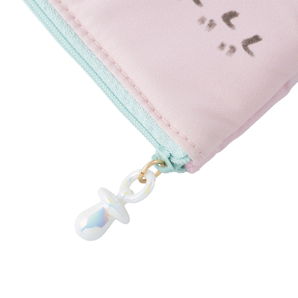 ちいかわ Chiikawa Baby ポケットティッシュも入れられるポーチ（ちいかわ）