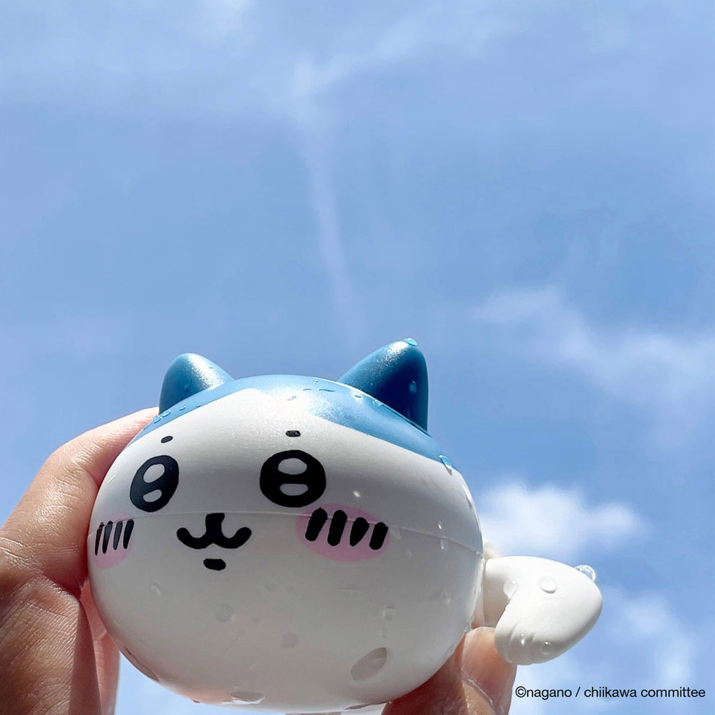 ちいかわ スーイスイ（ハチワレ）