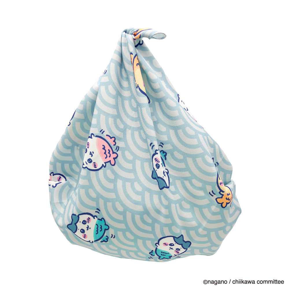 ちいかわ 撥水風呂敷（青海波柄）