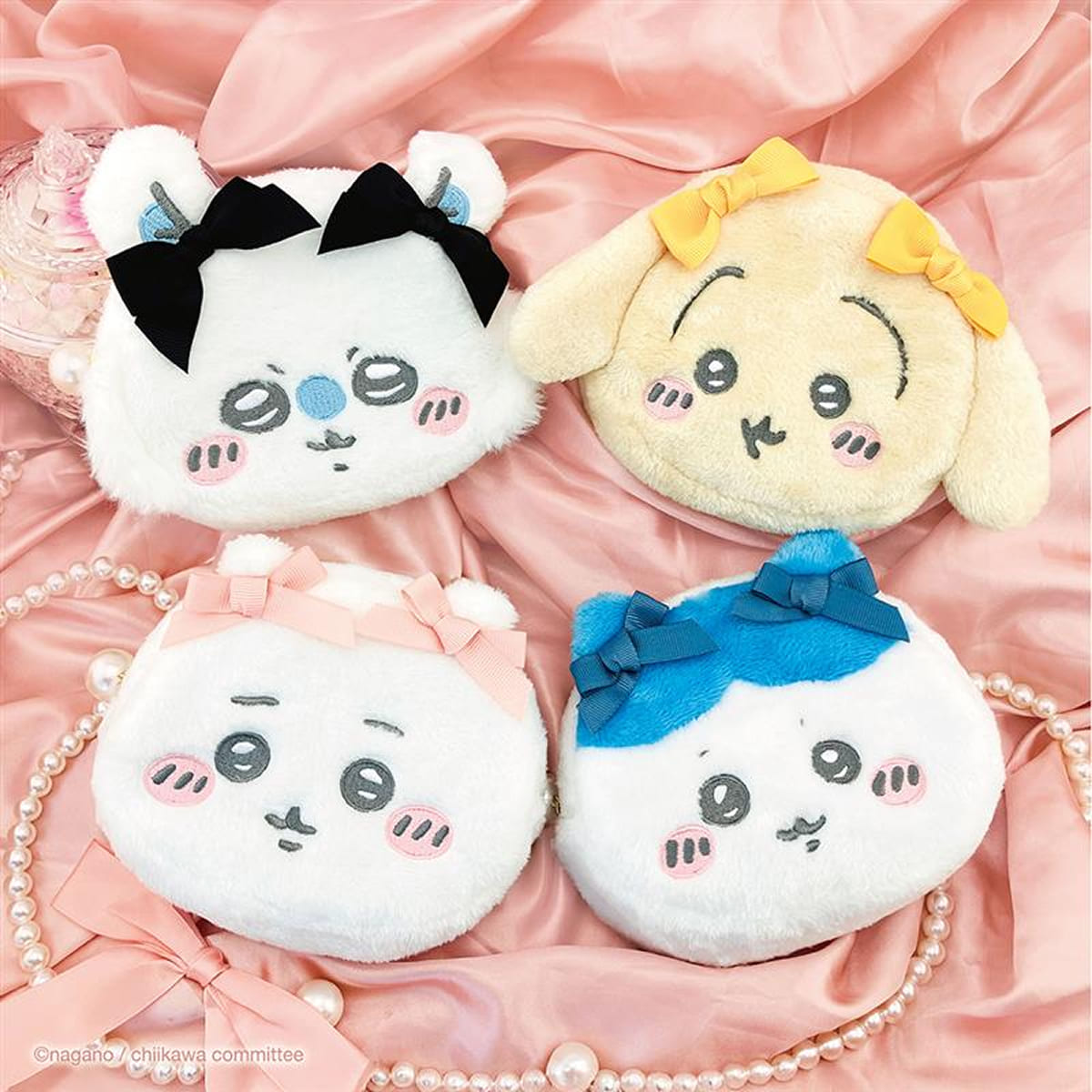 Chiikawa Die-cut Face Pouch (Chiikawa Ribbon)