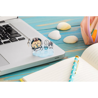Chiikawa Aquarium Layered Acrylic Stand (Usagi & Dolphin)