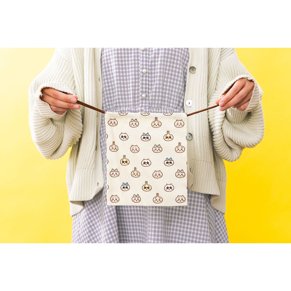 Chiikawa Tokyo Souvenir Perfect Size Drawstring Pouch (OHEYA DE SUGOSU)