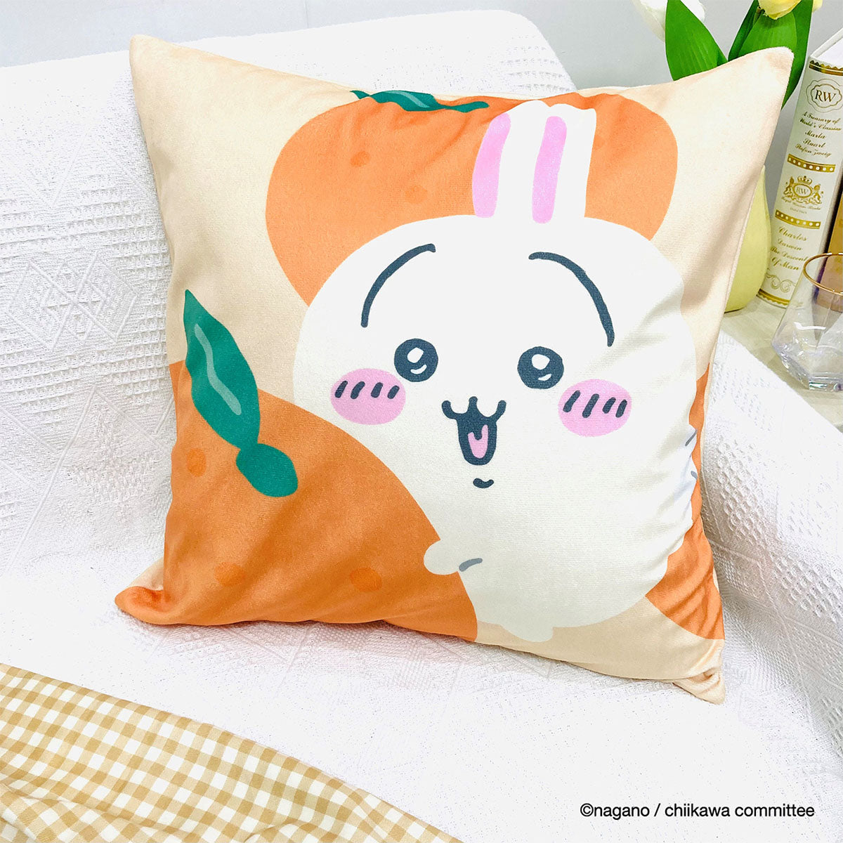Chiikawa Cushion Cover (Usagi, Tangerines)
