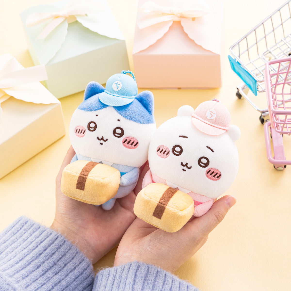 【予約】ちいかわ ちいかわマーケット 配達員さんなマスコット（うさぎ）【2026年4月下旬より順次発送予定（発送延期の場合もキャンセル不可）】【通常商品と同時購入・配送希望日指定不可】