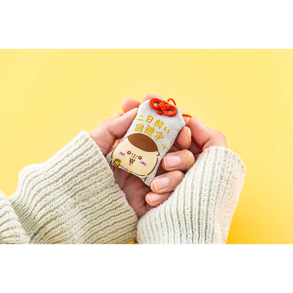Chiikawa Good Luck Charm (Hachiware)