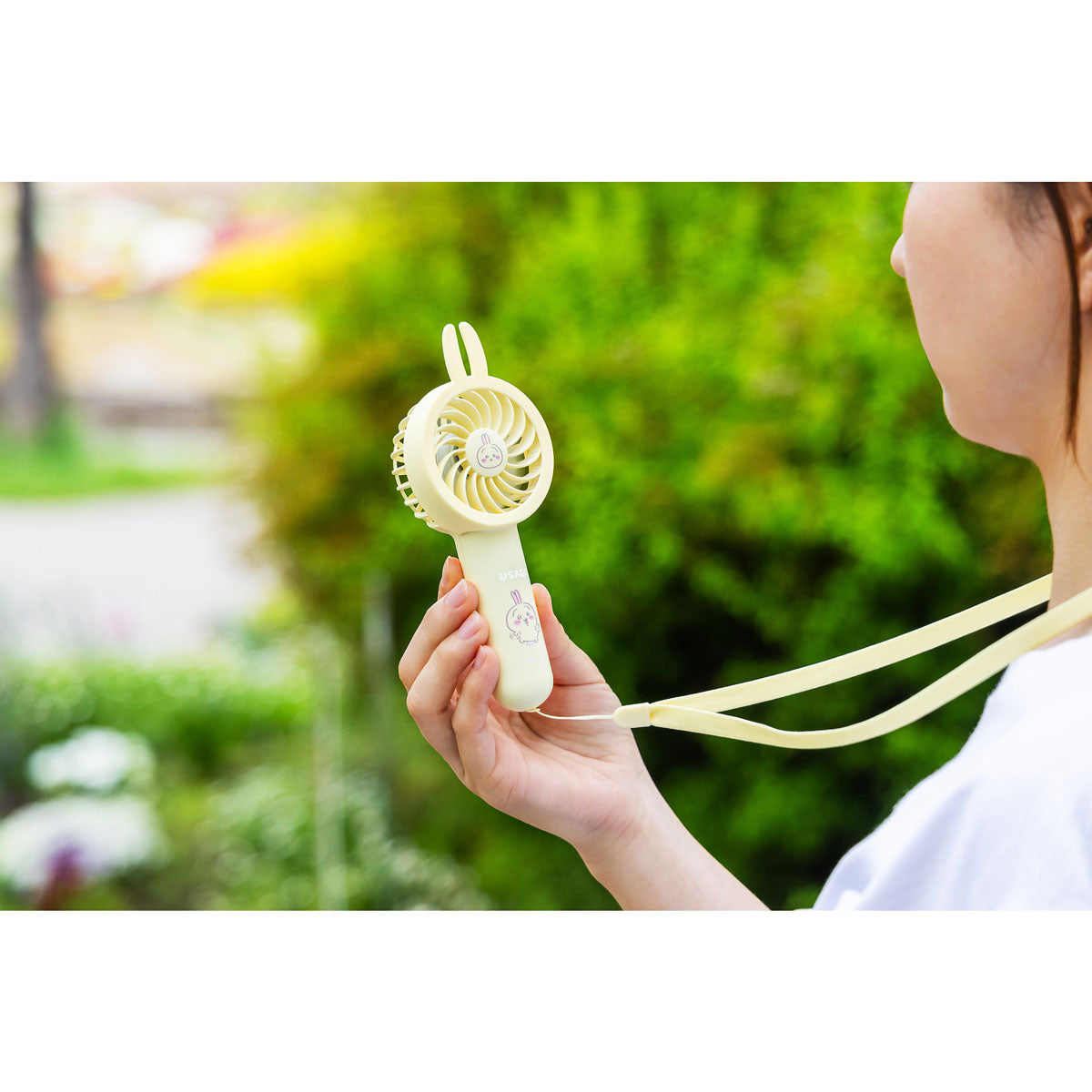 Chiikawa 2-Way Pocket Handy Fan (Beetle)