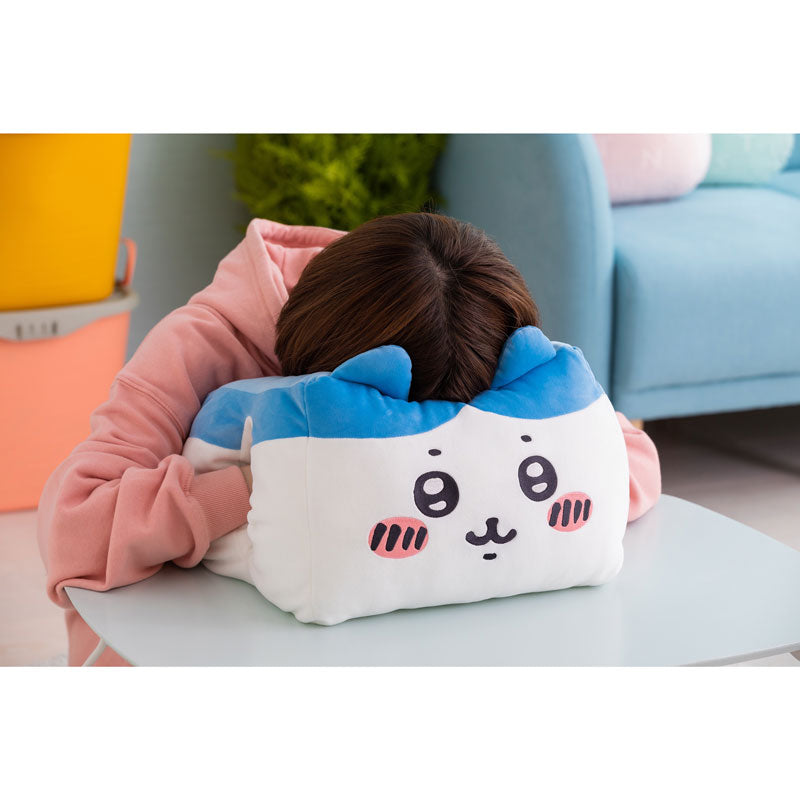 Chiikawa Mochimochi Nap Hand Muff (Mochitto Hachiware)