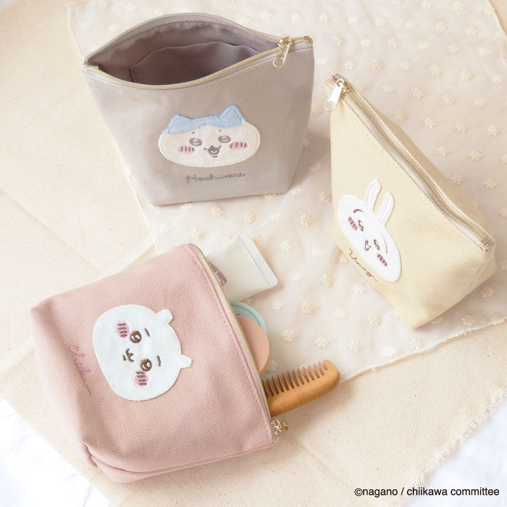 Chiikawa Fluffy Patch Boat-Shaped Pouch (Chiikawa)