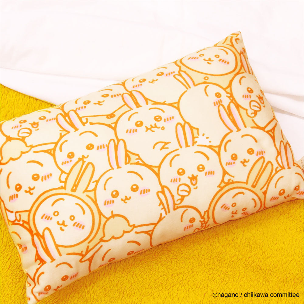 Chiikawa Toss Pillow (Full of Usagi)