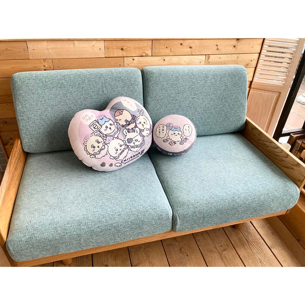 ちいかわ てんし♡あくま パフクッション（ハチワレ）