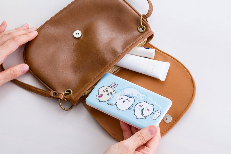 吉伊卡哇 4000mAh USB輸出鋰電池充電器 2.1A（泡泡）