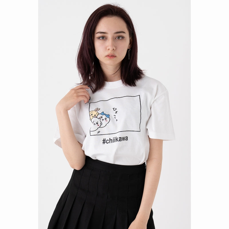 Chiikawa Peek T-Shirt White