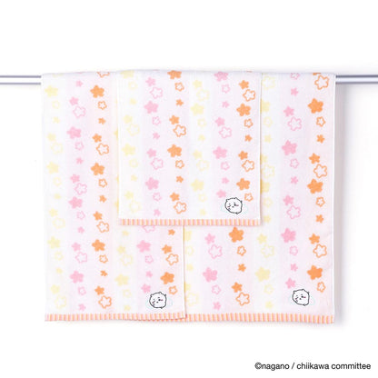 Chiikawa Small Bath Towel (Pop Star Orange)