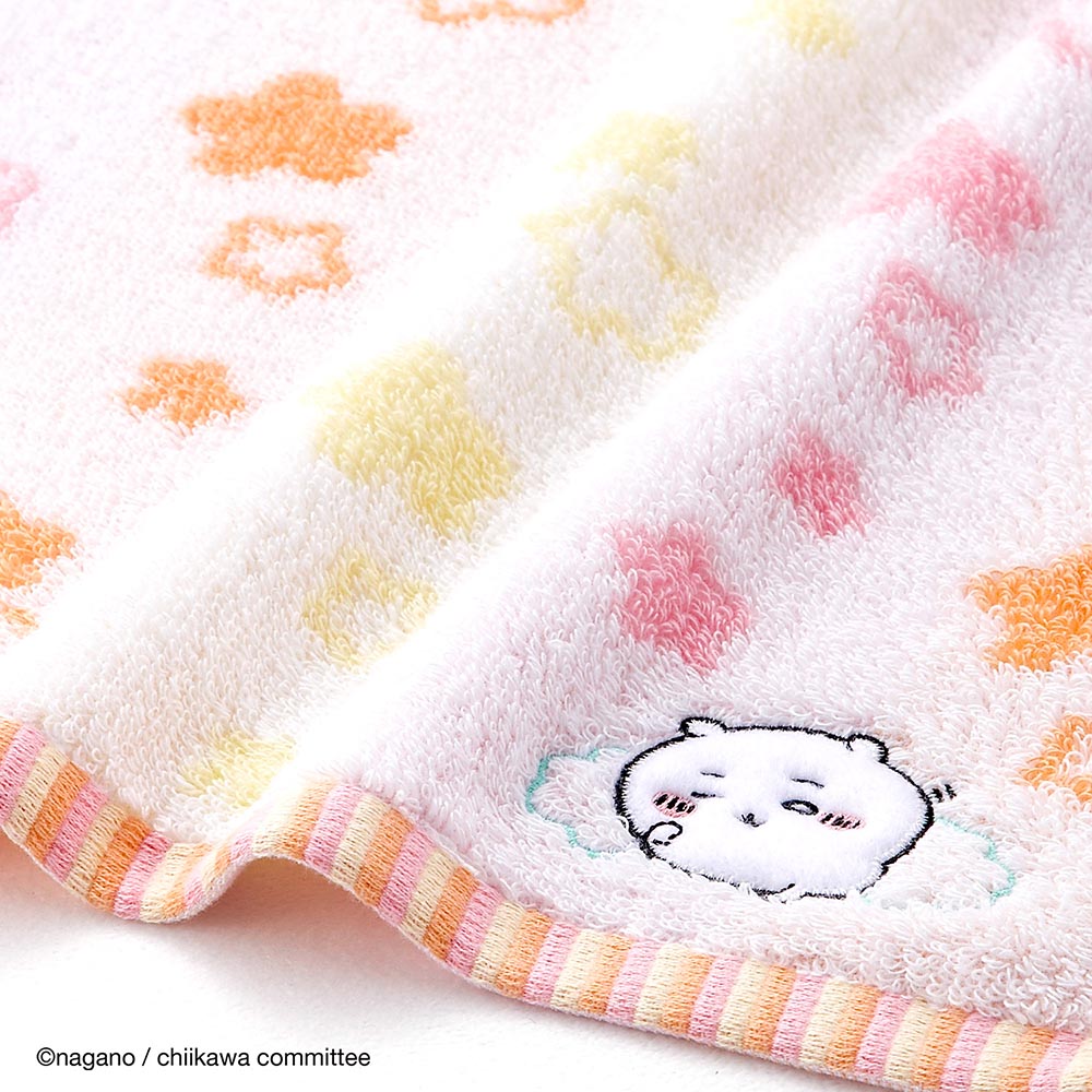 Chiikawa Small Bath Towel (Pop Star Orange)
