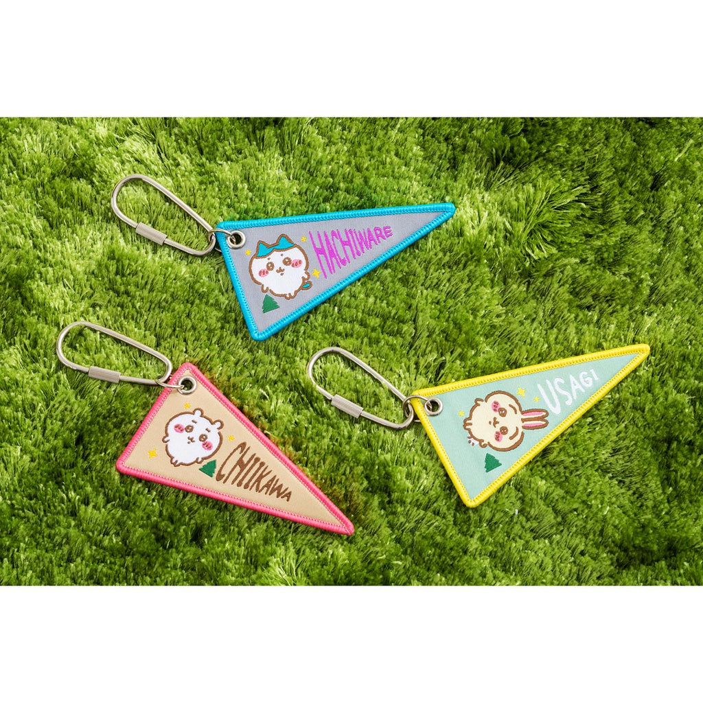 Chiikawa Go Camping! Woven Flag Key ring (Chiikawa)